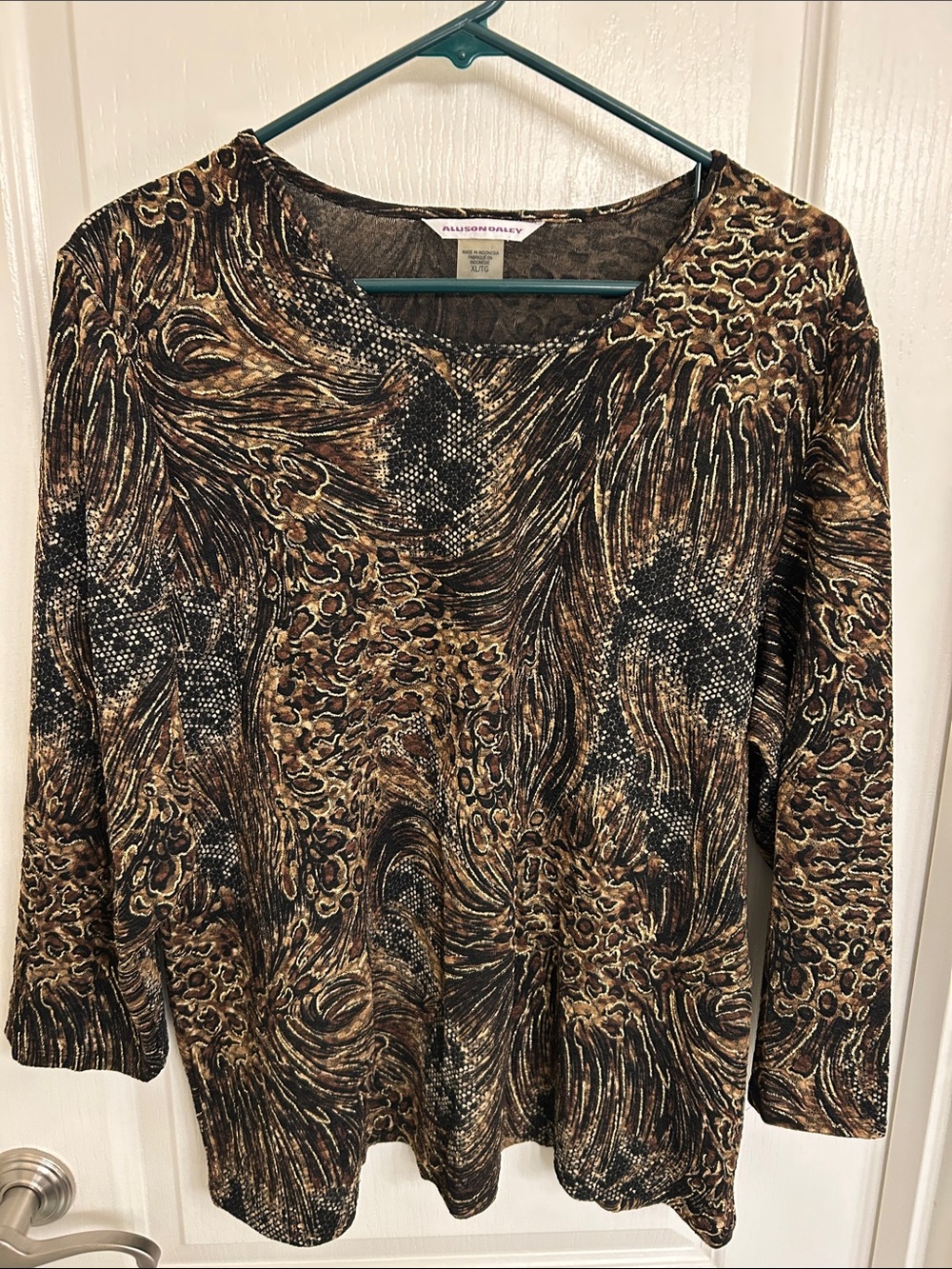 Allison Daley Brown and Black Abstract Animal-Print Long Sleeve Top
